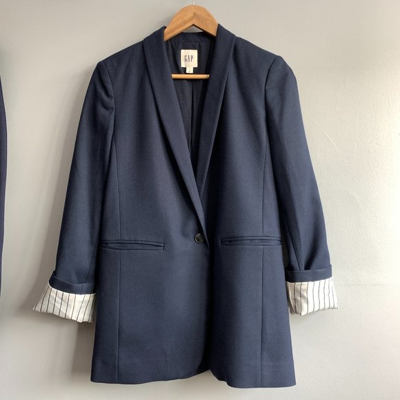 GAP Oversized Navy Blazer Like New - Picture 2 of 4
